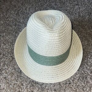 Stylish Cream and Green Fedora Hat